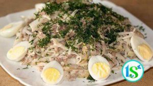 Salat-s-telyatinoi-i-yablokami